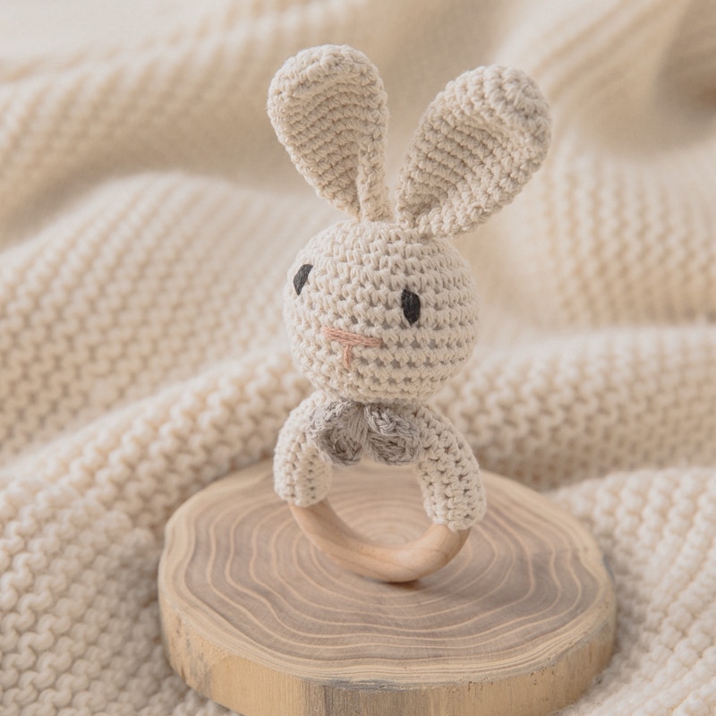 Hochet en crochet en forme de lapin pour bébé