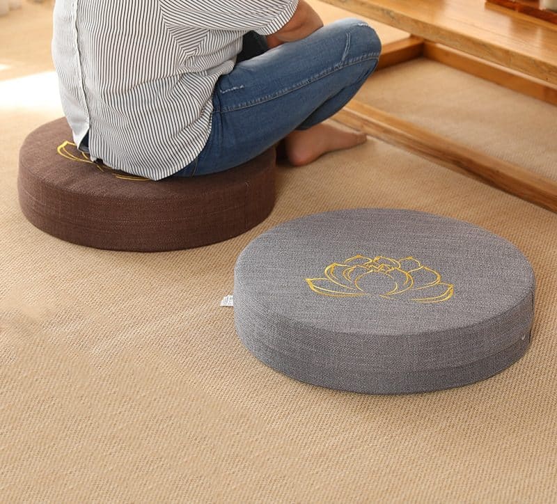 Coussin de sol circulaire de méditation et de yoga