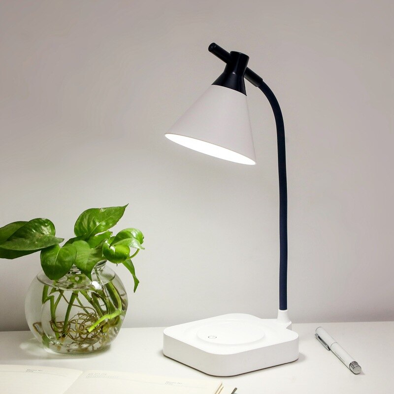 Lampe de bureau pliante créative et portable