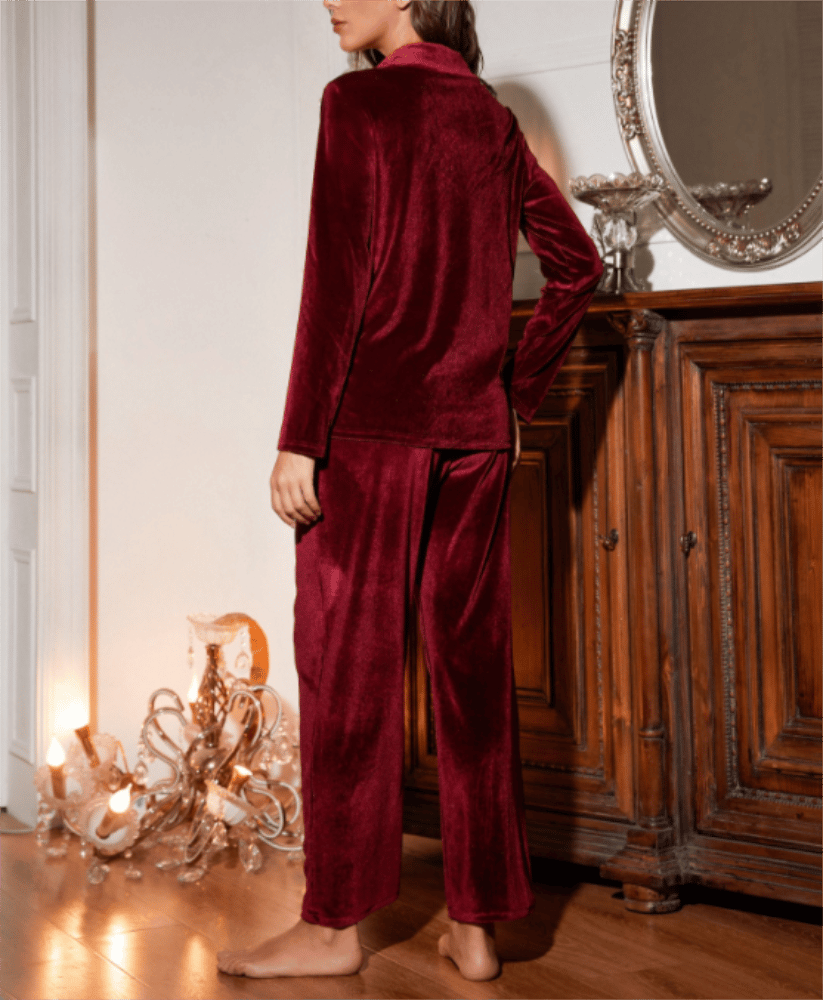 Pyjama cocooning en velours pour femme