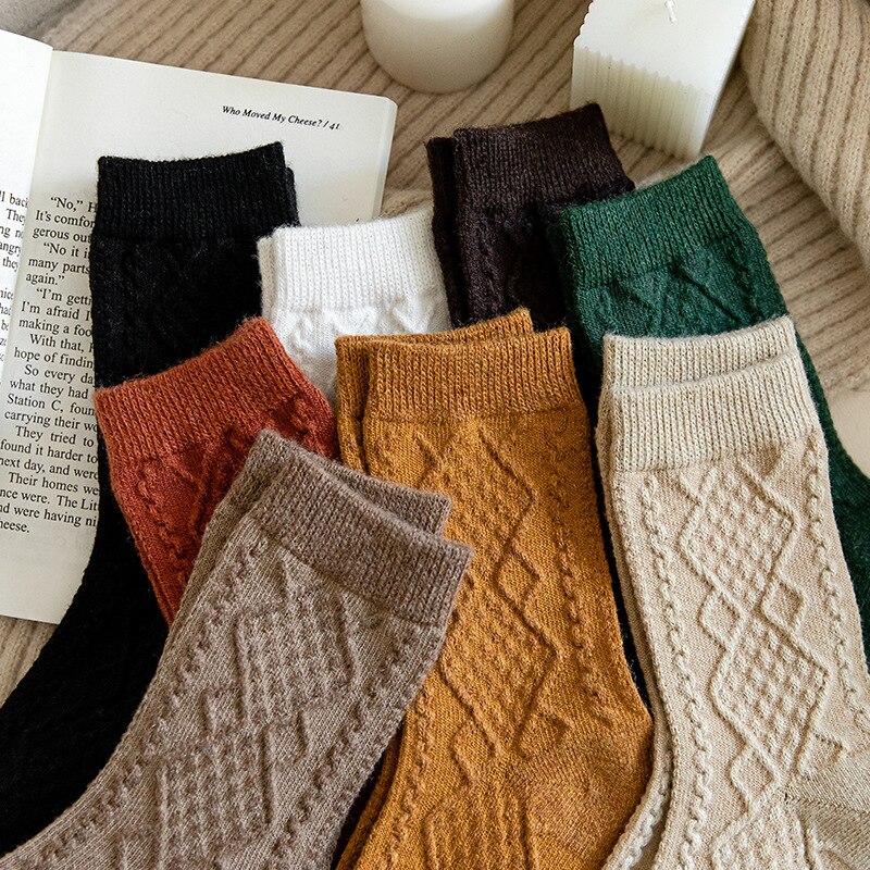 Chaussettes tricotées en laine pour femme