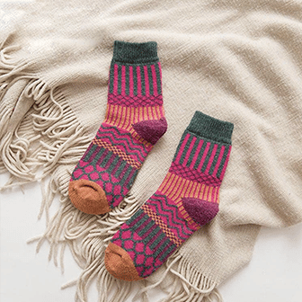 Chaussettes chaudes à motifs géométriques multicolores pour femme