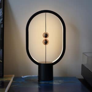 Photo d'une lampe design a interrupteur magnétique.
