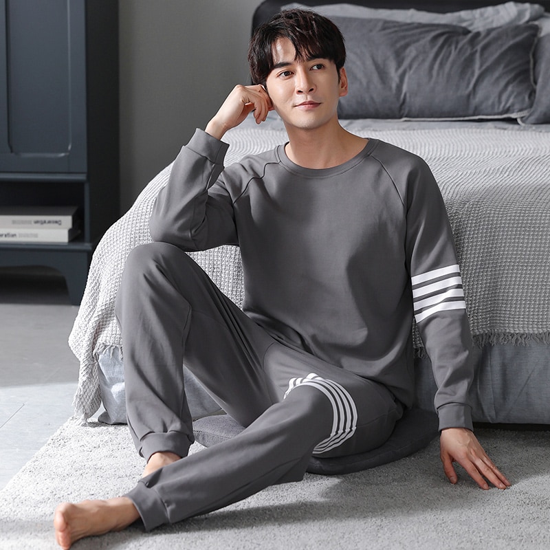 Pyjama cocooning style sportif en coton