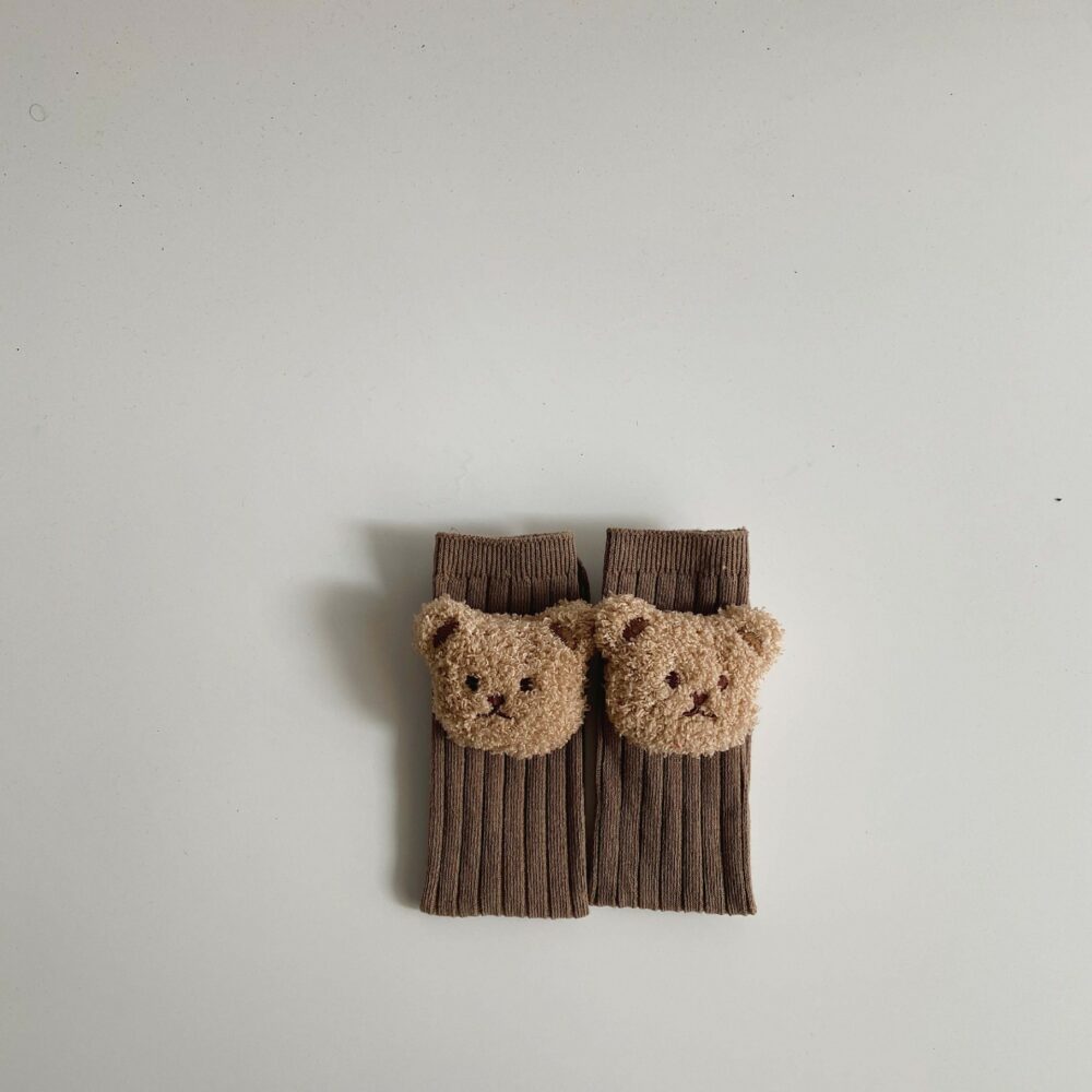 Chaussettes montantes en coton avec un ours en peluche pour bébé 